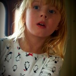 Profile Picture of Danielle Trinkle Hoover (@danitrin) on Pinterest
