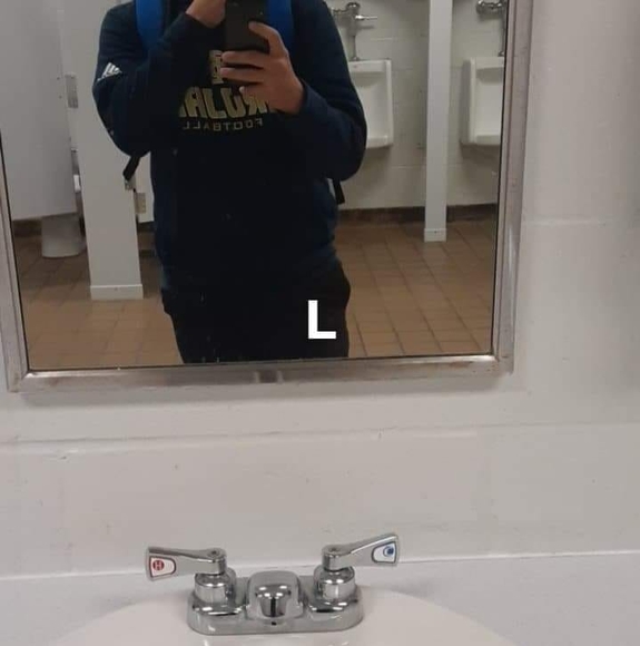 Profile Picture of Seth Harvey (@seth_harvey) on Poshmark