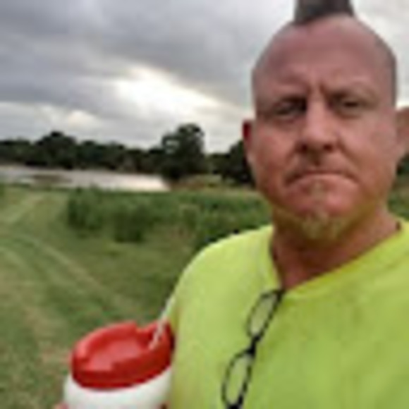 Profile Picture of Jason Carpender (@jason_carpender) on Poshmark