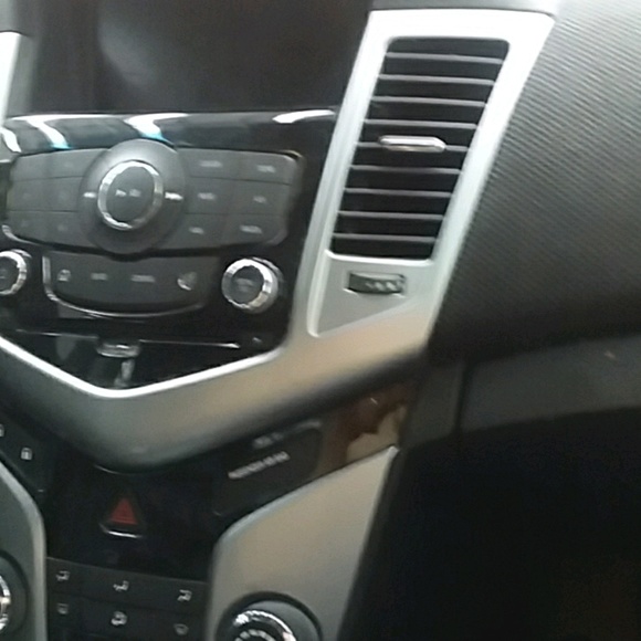 Profile Picture of Jerry Fields (@jerryflds6129) on Poshmark