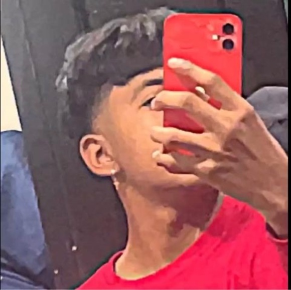 Profile Picture of Jason Solano (@jasonsolano711) on Poshmark