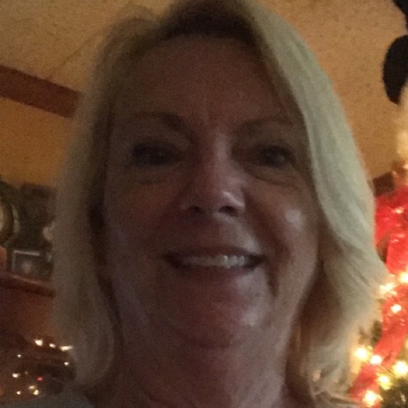 Profile Picture of Nancy Hand (@nbhand) on Poshmark