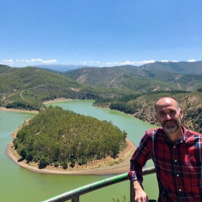 Profile Picture of Manuel Mejias Tapia (@MejiasTapia) on Twitter