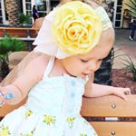 Profile Picture of Amanda Weller Roundy (@lil_miss_hair) on Instagram