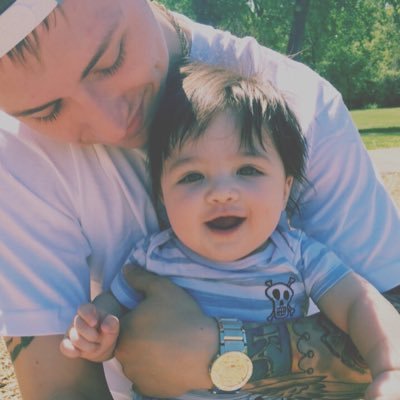 Profile Picture of PaperChaser  💰 🏃🏻 💨 (@PatrickRist) on Twitter