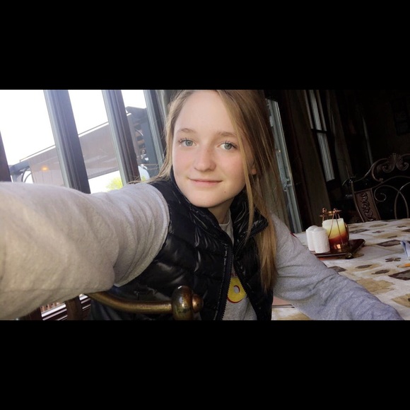 Profile Picture of Madeline Garrison (@mgarri) on Poshmark