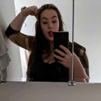 Profile Picture of Gina (@gina_marie_hamm) on Twitter