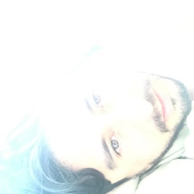 Profile Picture of Gustavo López (@Guslo22) on Twitter