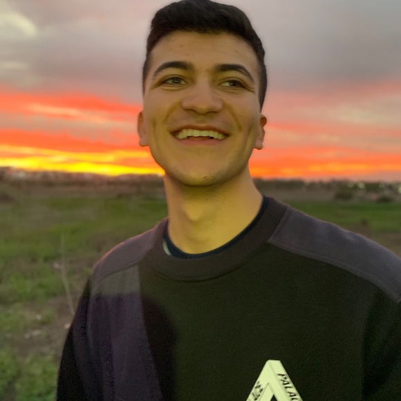 Profile Picture of Hassan Abdallah (@hassywassy) on Poshmark