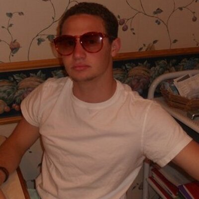 Profile Picture of Elliot Levy (@theboylev) on Twitter