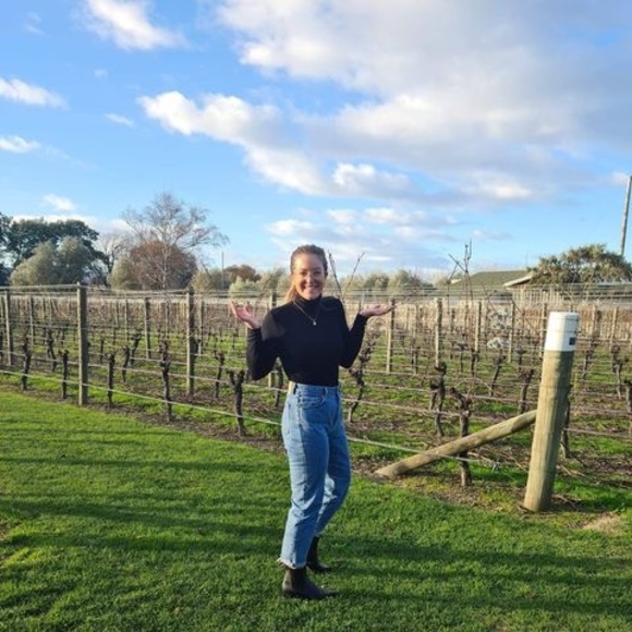 Profile Picture of Pippa Warman (@pippawarman) on Poshmark