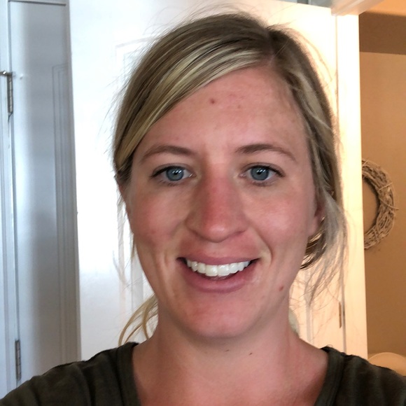 Profile Picture of Erica Haggard (@erica_haggard) on Poshmark