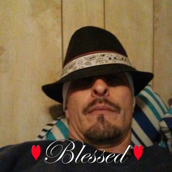 Profile Picture of Rudy Marquez (@rudenhnm62) on Poshmark