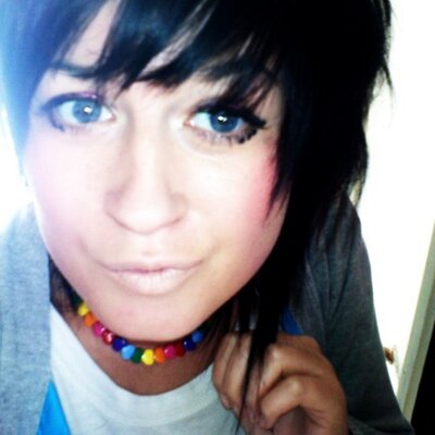 Profile Picture of Kerry Devlin (@loveisnotagame) on Twitter