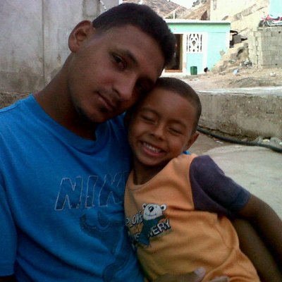 Profile Picture of Jesus Gabriel Moreno (@cecilia28mariaa) on Twitter