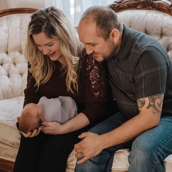 Profile Picture of Suzie marie Apodaca (@susanapo) on Poshmark