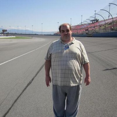 Profile Picture of James Lewellen (@JamesLewellen) on Twitter