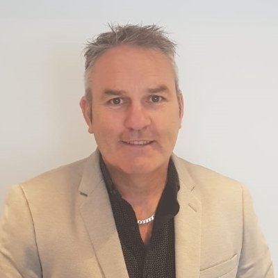 Profile Picture of Mark Burrows (@mrbproperty) on Twitter