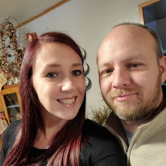 Profile Picture of Mandy Kania (@mandyklein11) on Poshmark