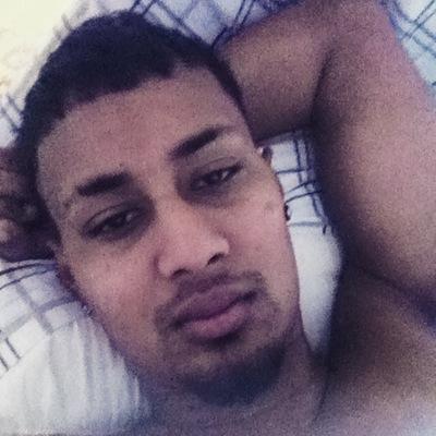 Profile Picture of Nicholas Persaud (@deomn_child_297) on Twitter