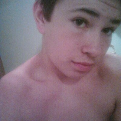 Profile Picture of Travis Taylor Lester (@Letyourselfcalm) on Twitter