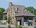Profile Picture of Tuomy Hills Service Stationon Wikipedia