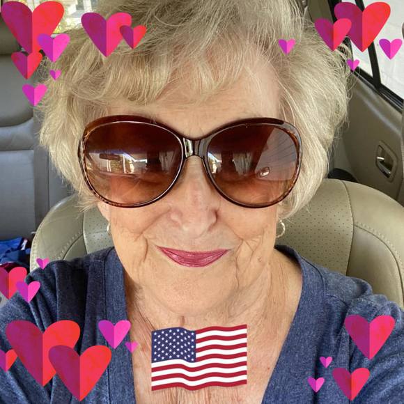 Profile Picture of Judy Allen (@judylyn9800) on Poshmark