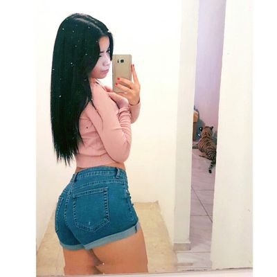 Profile Picture of Pons Pons (@MarilynRuby00) on Twitter