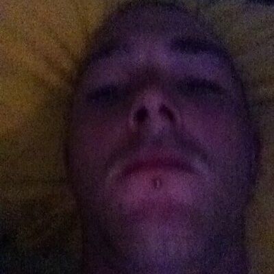 Profile Picture of Daniel Woolley (@daniel_4_steff) on Twitter