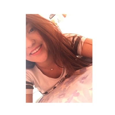 Profile Picture of Julia (@julia._singer) on Tiktok