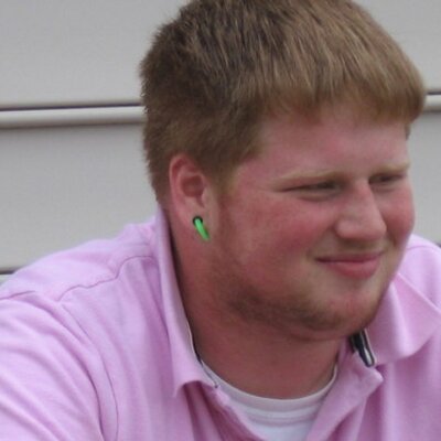 Profile Picture of David Nesbitt (@redmachine64) on Twitter