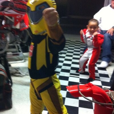 Profile Picture of Marina Macias (@702Drew) on Twitter