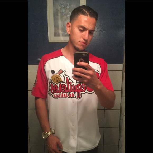Profile Picture of Ulysses Ramirez (@leech562) on Poshmark