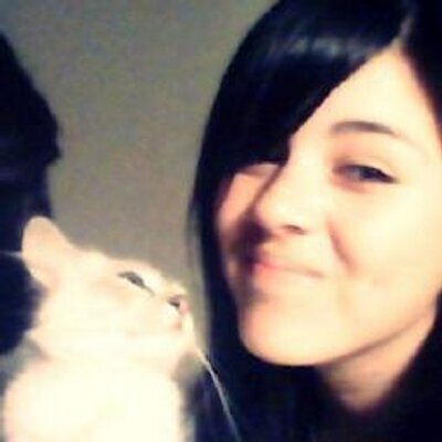 Profile Picture of Rosa Alicia (@rosa_ally) on Twitter