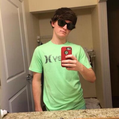 Profile Picture of Bradley Sherman (@mrpine0312) on Twitter