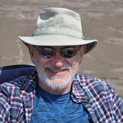 Profile Picture of Bob Tucker (@GrumpyBobTee) on Twitter