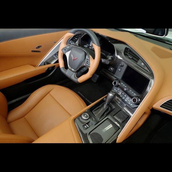 Profile Picture of Juan Barrera (@bagged03) on Poshmark