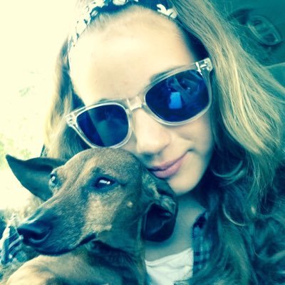 Profile Picture of Haley Isbell (@haleyisbell1) on Twitter