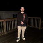 Profile Picture of Curtis Hutchins (@curtgotem) on Instagram