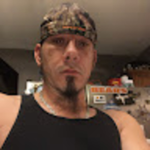 Profile Picture of Nathan Harper (@nathanharper299) on Poshmark