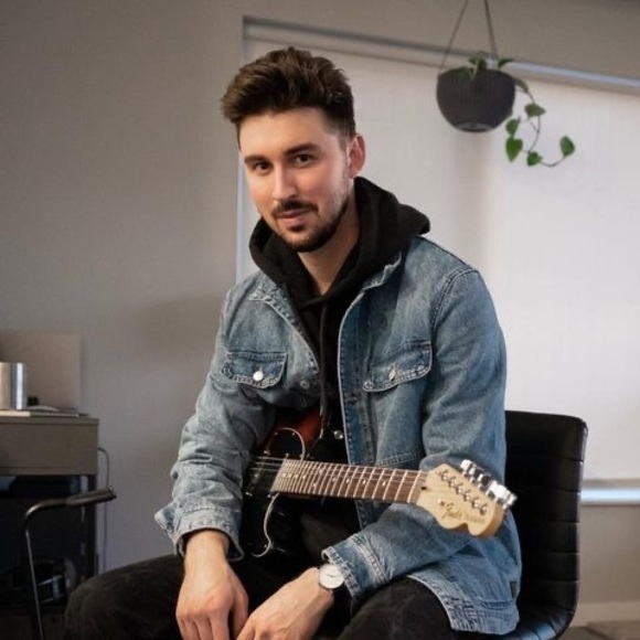 Profile Picture of Jake Erickstad (@jerickstad) on Poshmark