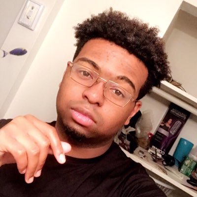 Profile Picture of Derrick Pugh (@lilderrick24) on Twitter