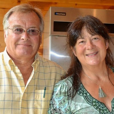 Profile Picture of Mike Vicki Bartram (@BartramVicki) on Twitter