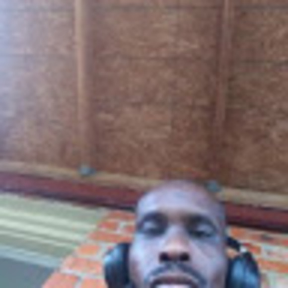 Profile Picture of Marshall Martin (@marshallmart997) on Poshmark