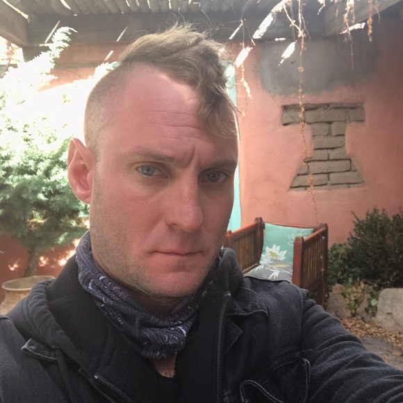 Profile Picture of Angelo Petitti (@3ffect) on Poshmark