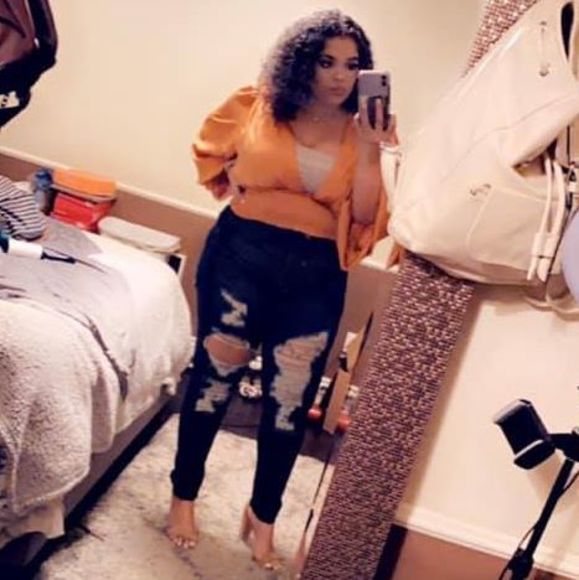 Profile Picture of Jasmine Tyner (@jasminetyner) on Poshmark