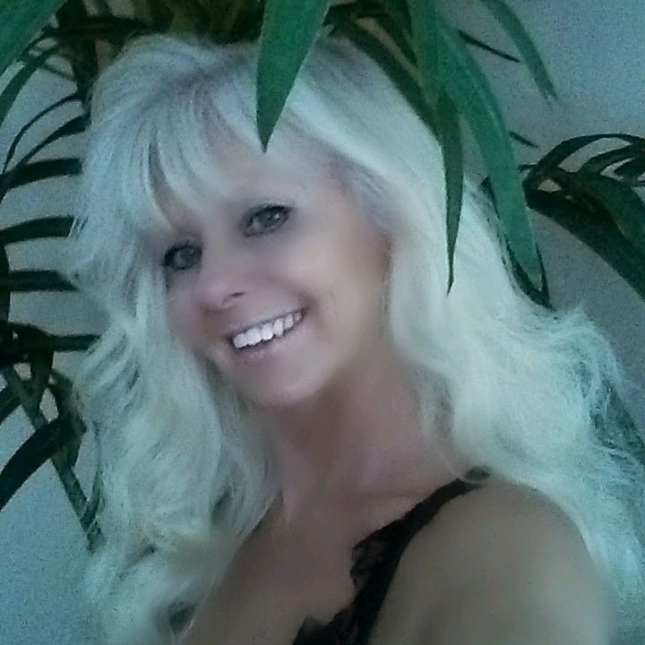 Profile Picture of Rose DeVoe (@rosedevoe) on Tiktok