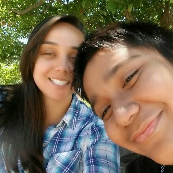 Profile Picture of Kim Youdal (@junebugtsi) on Poshmark