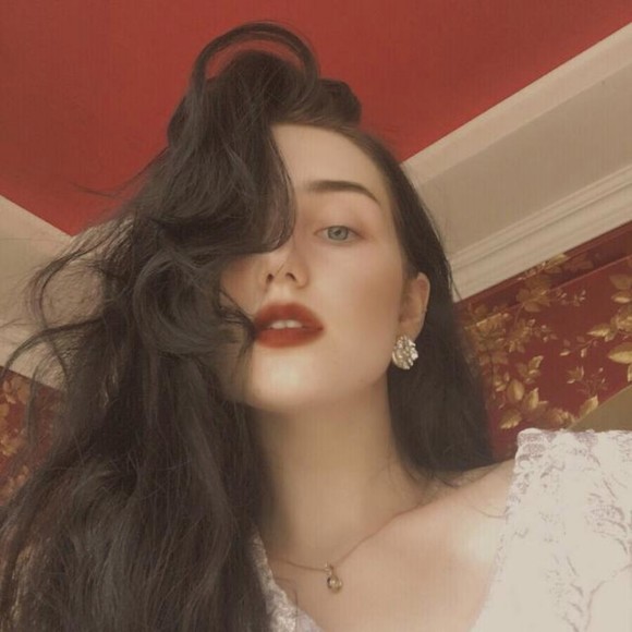 Shellie Shellie - Poshmark Profile Picture of Shellie Shellie (@shellieshellie5) on Poshmark