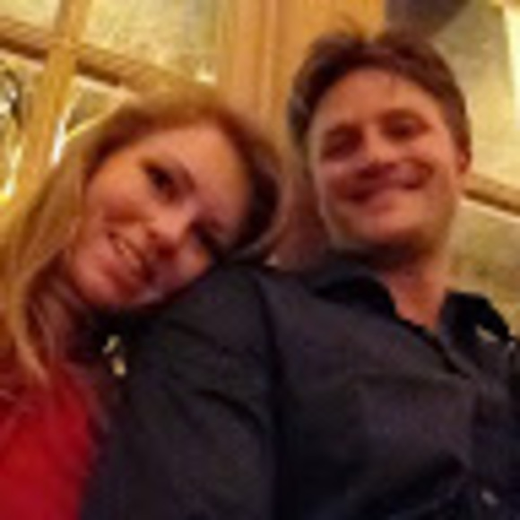 Profile Picture of Elise Kapphahn (@elisekapphahn) on Poshmark
